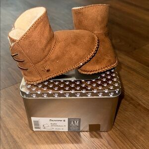 BearPaw Kids Tan Suede Boots